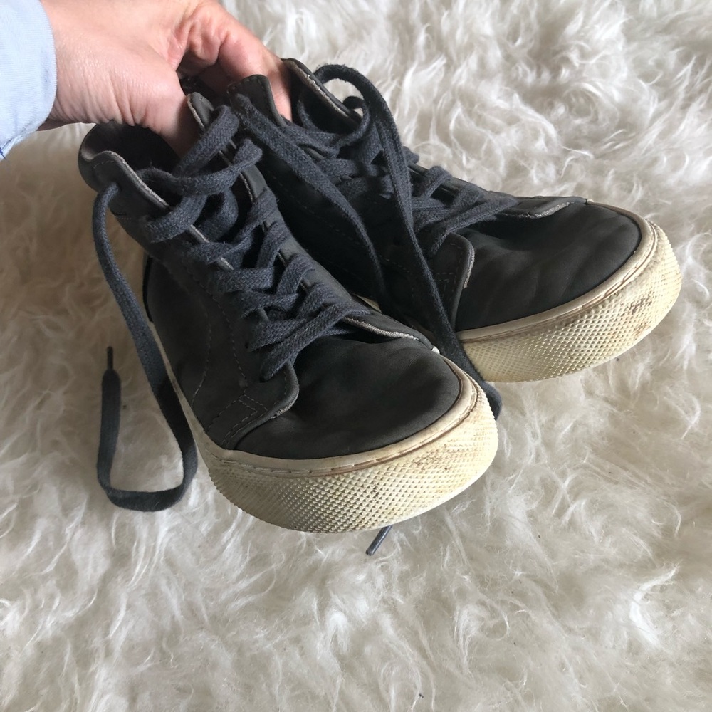 Old Navy sneaks🦊 - Picture 5 of 6